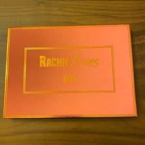 Rachhloves Pixi Highlighter Palette